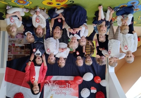 Img 20251107 111614620 Burst000 Cover